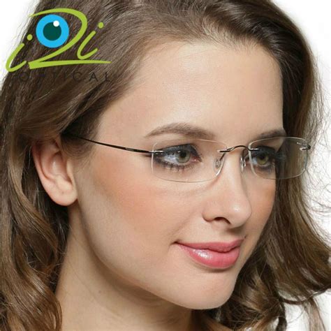 frameless specs for oval face.